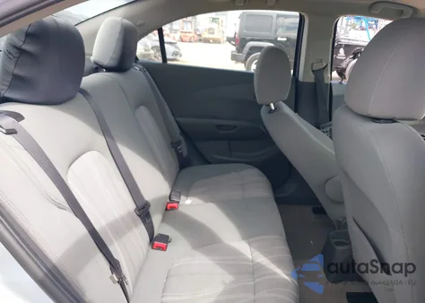 2017 Chevrolet Sonic Lt Auto from USA, damaged, VIN 1G1JD5SH2H4107623